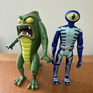 Scooby Doo Figures & Monsters - NEW- Skeleton Man & The Beast of Bottomless Lake